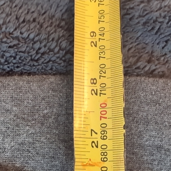 FILA| Grey Long Sleeve Hoodie Sweatshirt With Front Pouch Cotton Blend - Picture 9 of 14